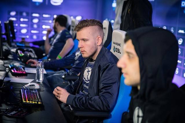 CTBC Flying Oyster — LCP 第1分裂 2025 冠军