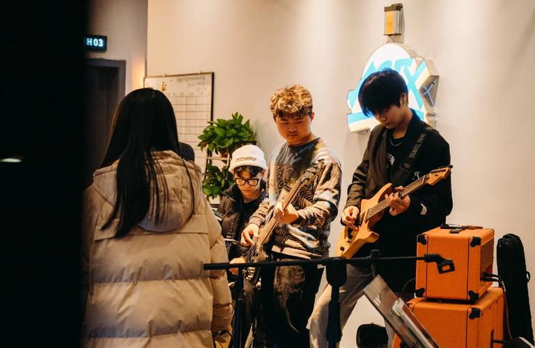 资讯《绝地求生》五周年渔夫帽虎怎么获得 五周年渔夫帽获得方法