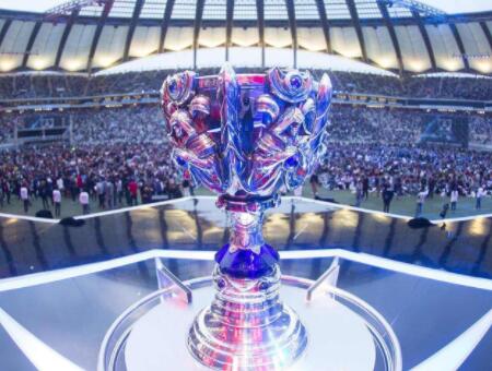 【前瞻】2025LPL春季赛 TES vs OMG，TES需抓住每一个机会