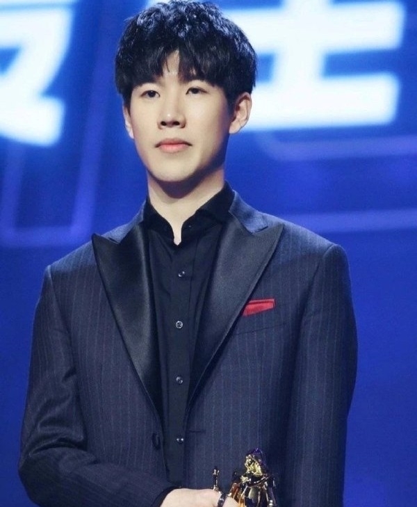 网友计算Able半月陪玩收入6万7，Cube一天收入5500