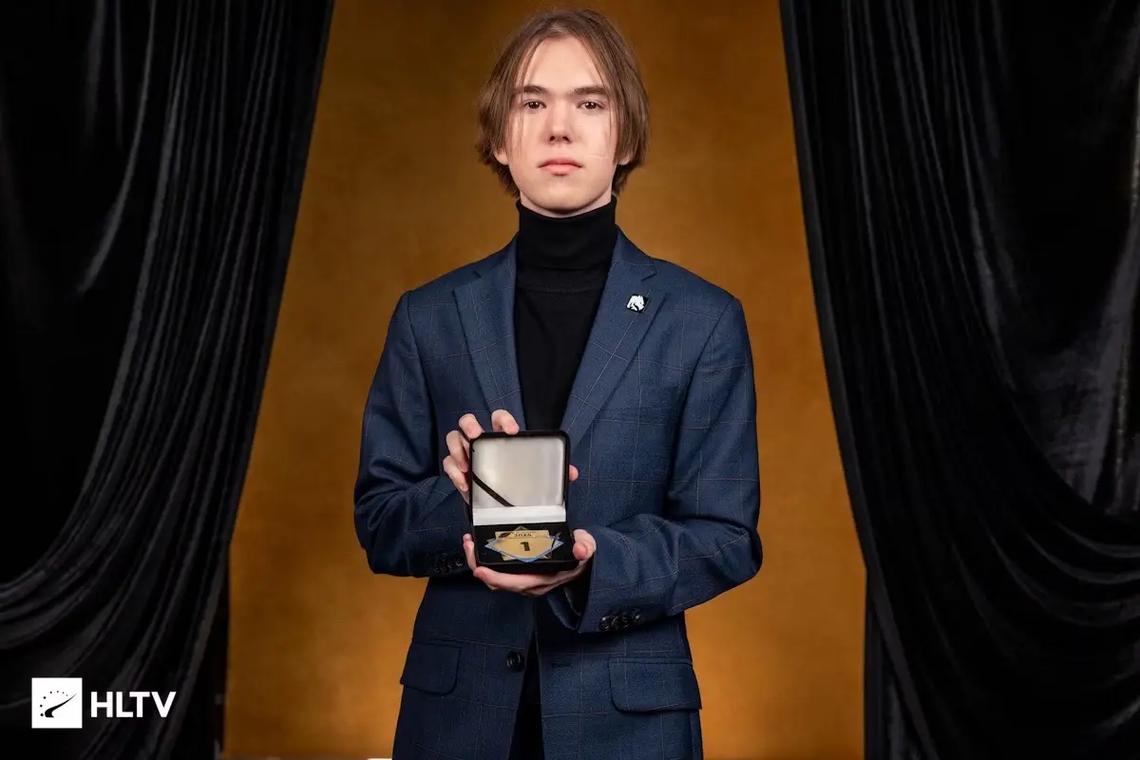 Invictus Gaming 官方公告：上单选手 ZUIAN 成为自由球员，正式断开联系