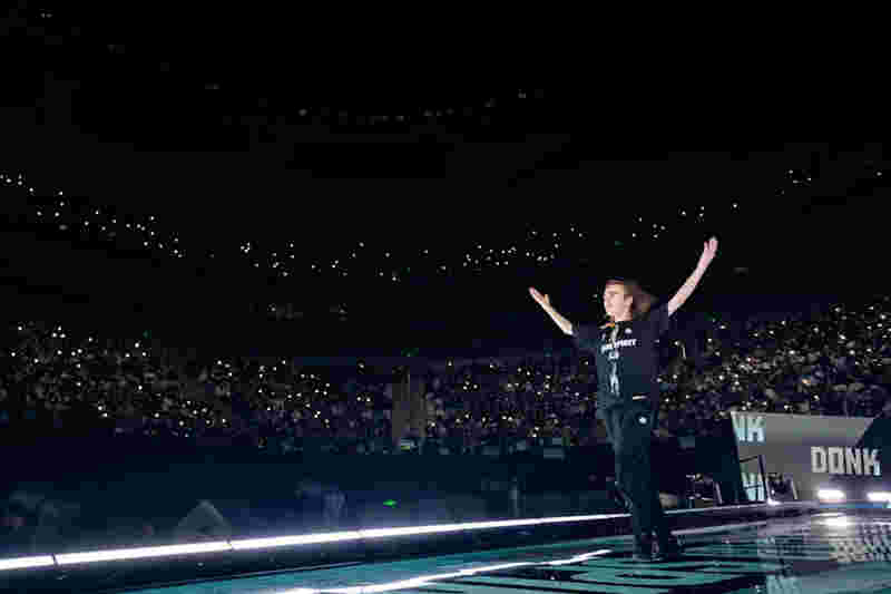 Kid ： Leyan , 我很惊讶。为什么 Ning 不能玩Rumble？他的压力没有以前强了。